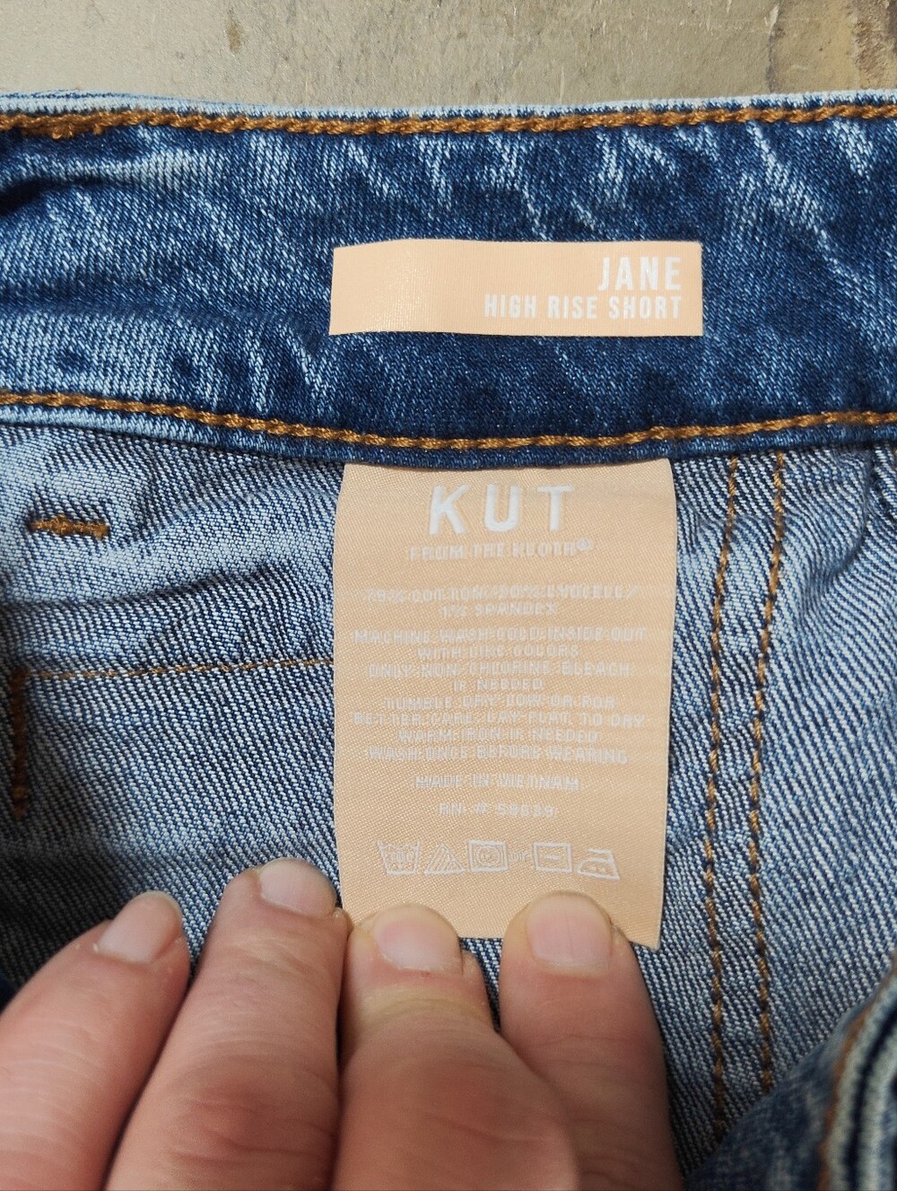KUT From The Kloth Women’s Size 0 Jane High Rise Short Jean Shorts - Picture 5 of 8